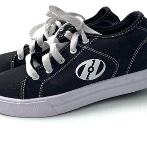 Heelys Black and White Rolling Sneakers for men! Rare Heelys for Men or Teen